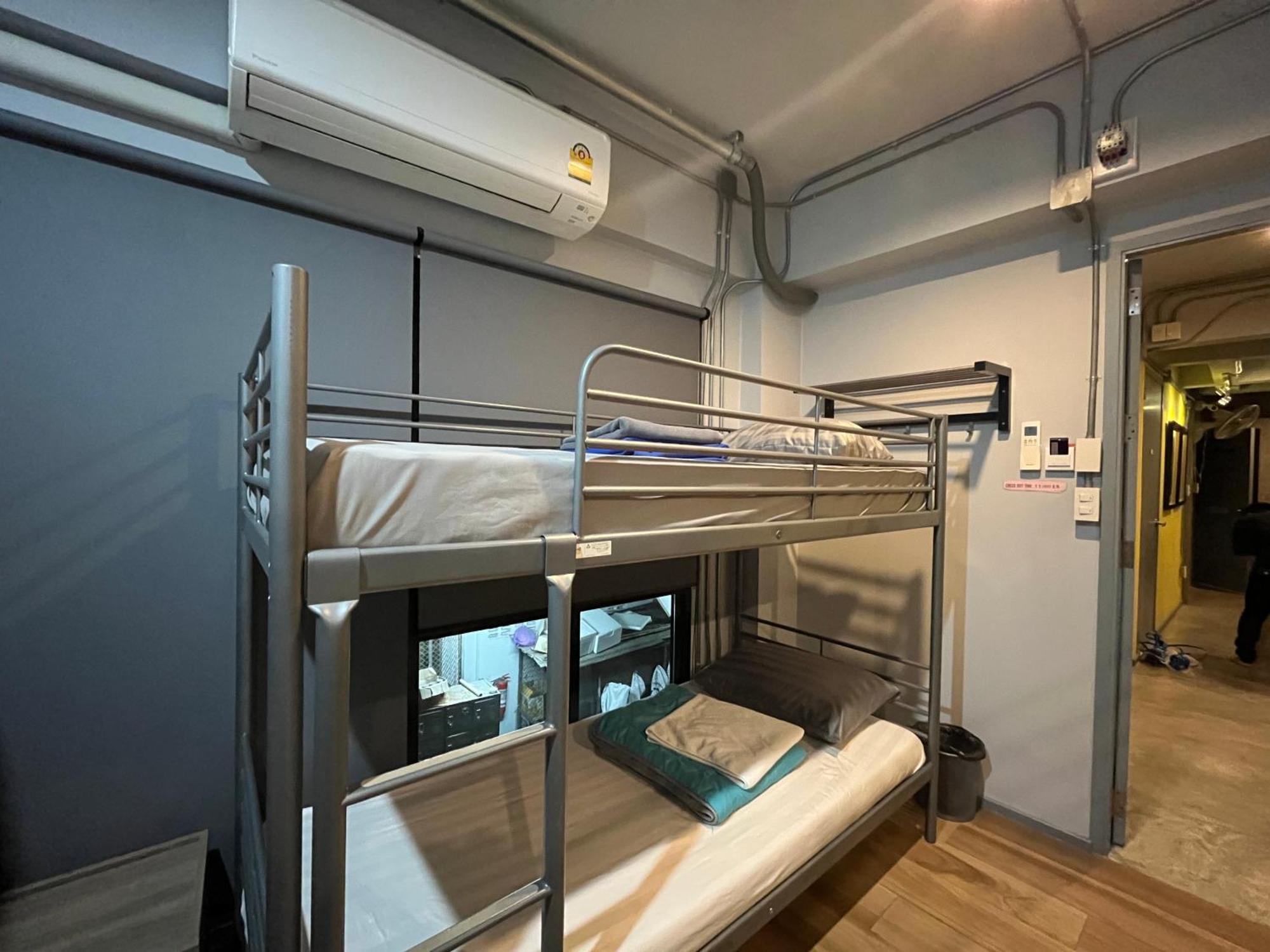 Bangkok Silom Chat Box Hostel المظهر الخارجي الصورة