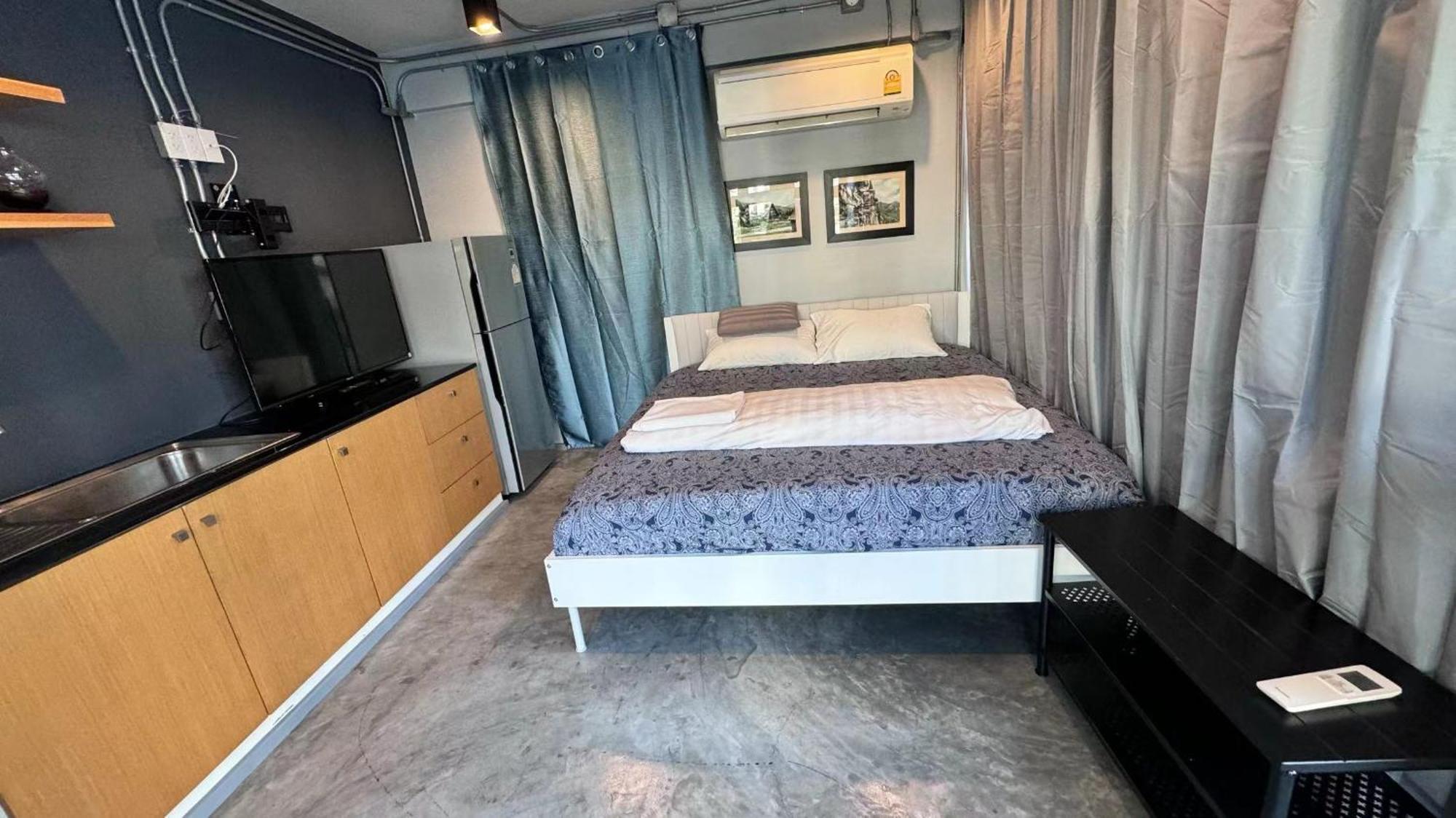Bangkok Silom Chat Box Hostel المظهر الخارجي الصورة