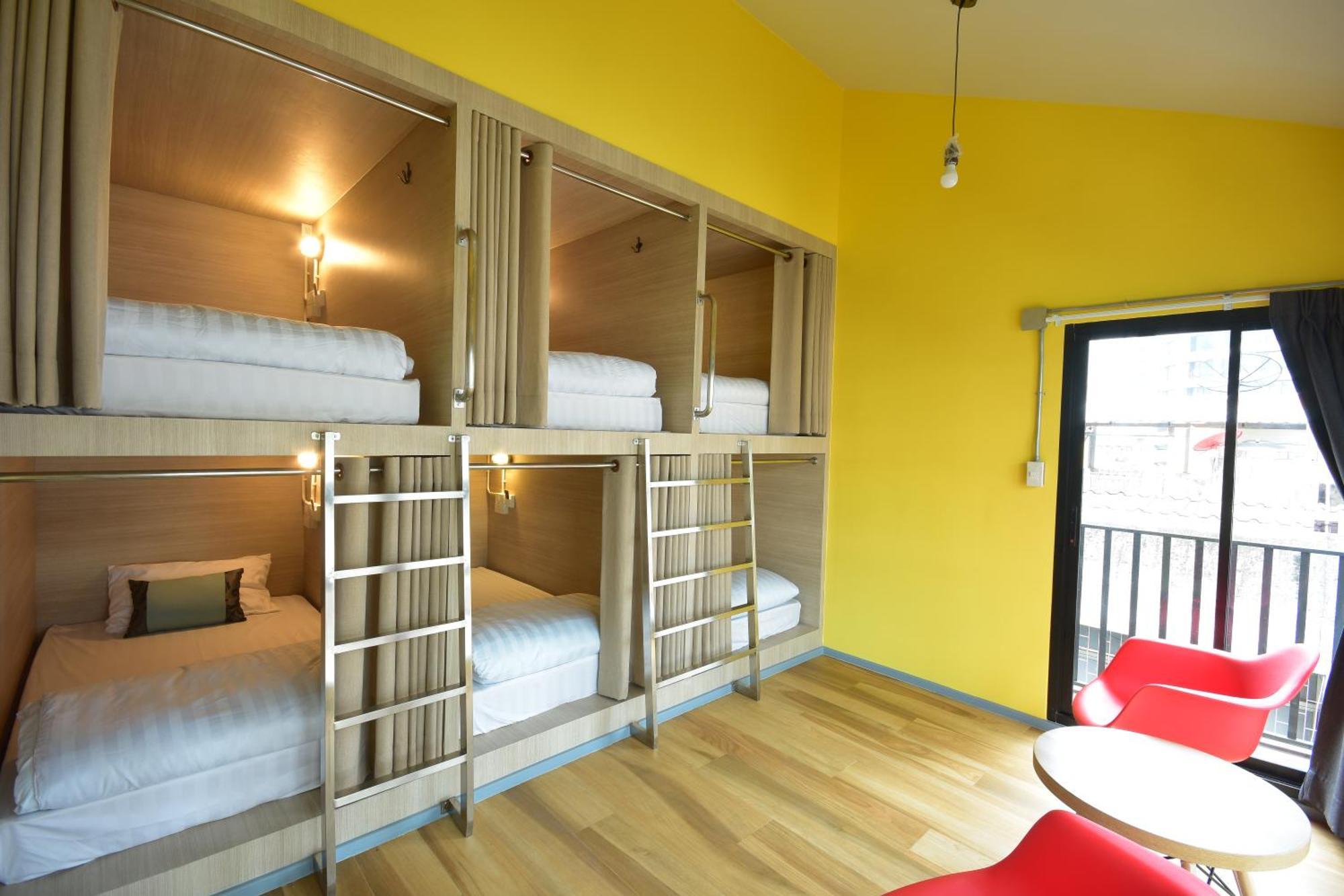 Bangkok Silom Chat Box Hostel المظهر الخارجي الصورة
