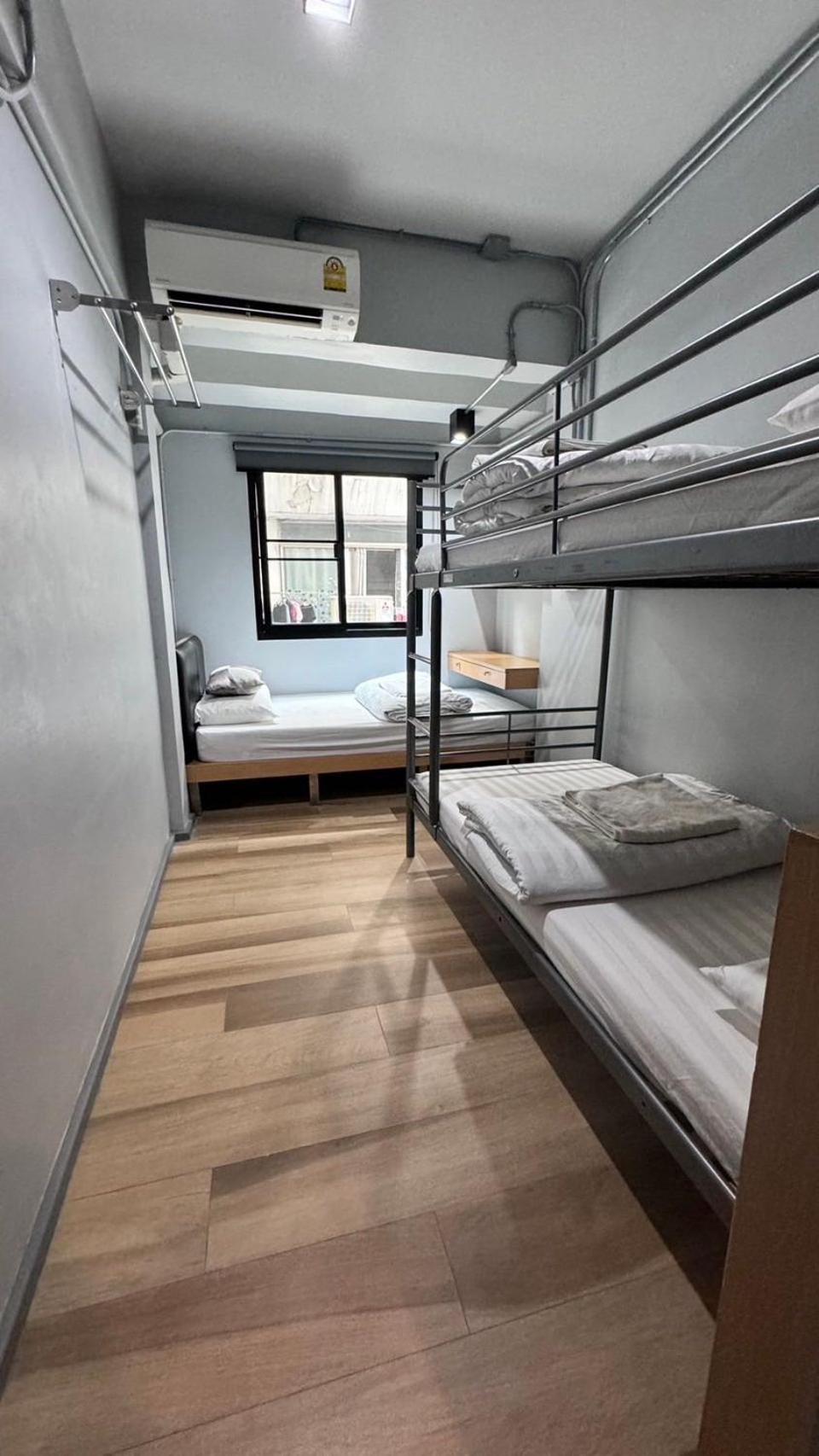 Bangkok Silom Chat Box Hostel المظهر الخارجي الصورة