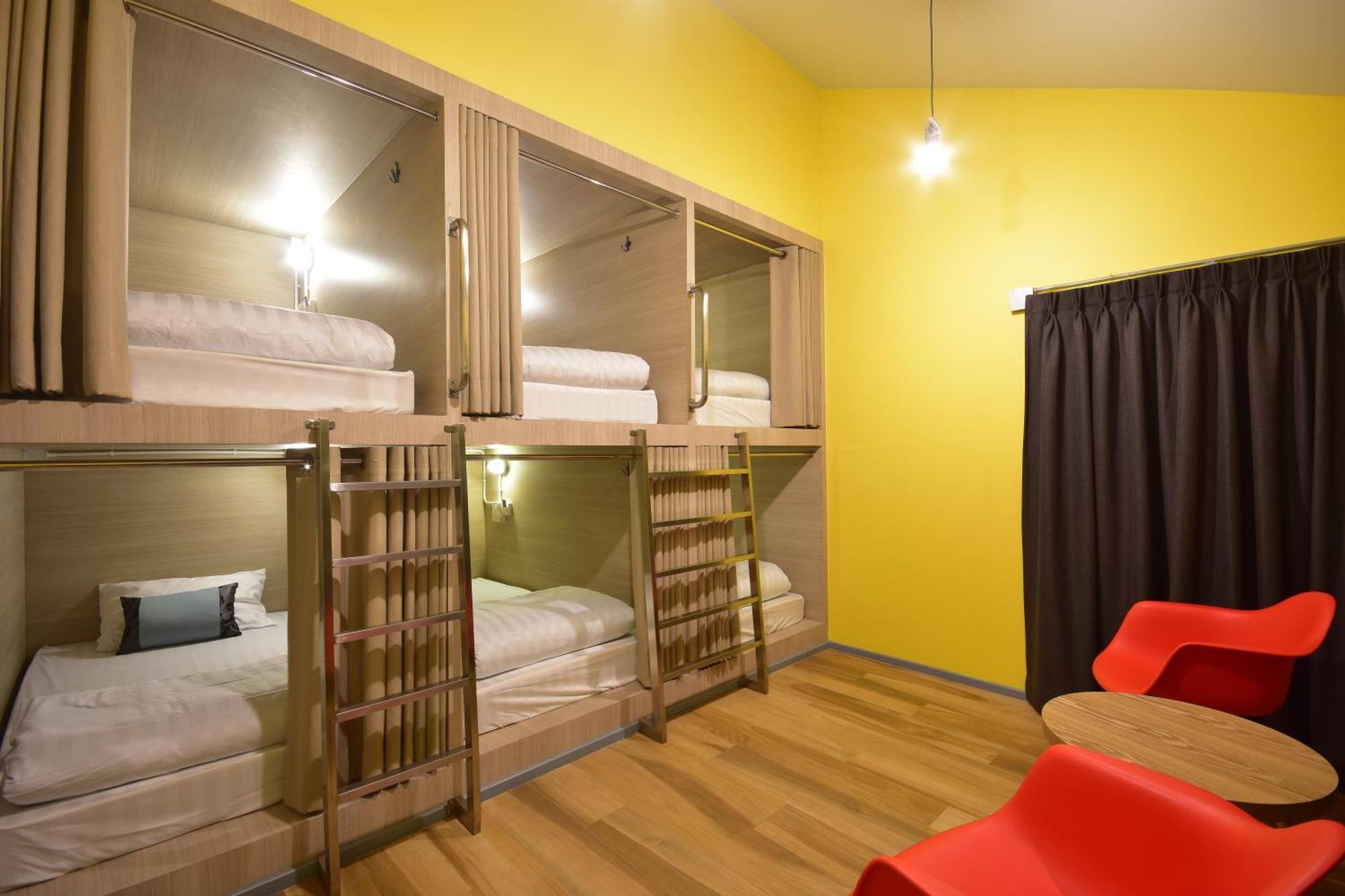 Bangkok Silom Chat Box Hostel المظهر الخارجي الصورة