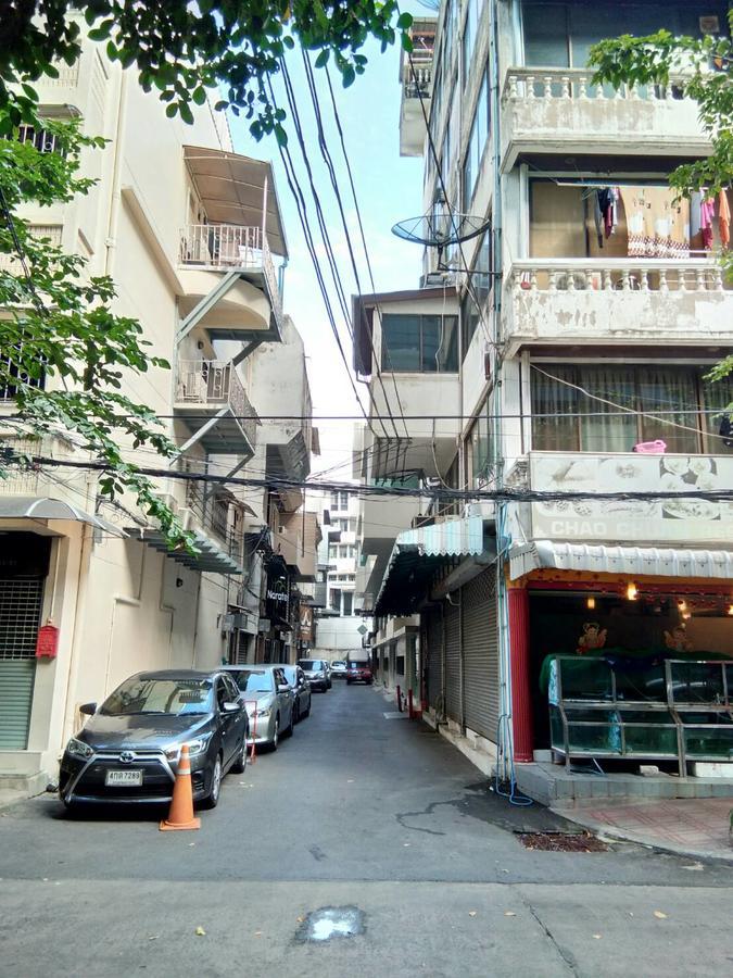 Bangkok Silom Chat Box Hostel المظهر الخارجي الصورة